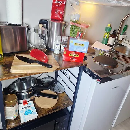 Cozy By The Bus Station Bergen